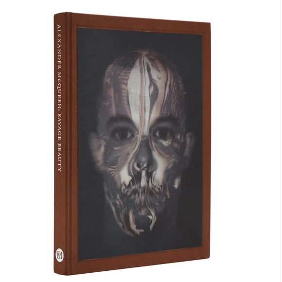 Alexander McQueen: Savage Beauty - Large Coffee Table Book BRAND NEW - Picture 12 of 14